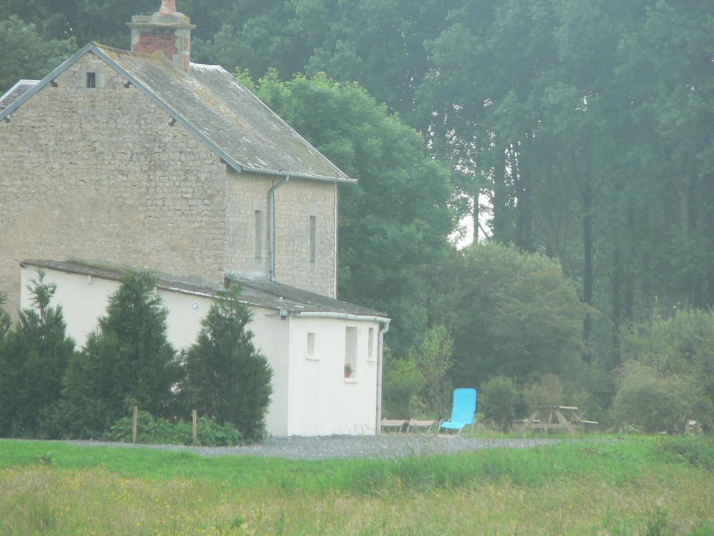 Gite De L'Aure Trevieres Eksteriør billede